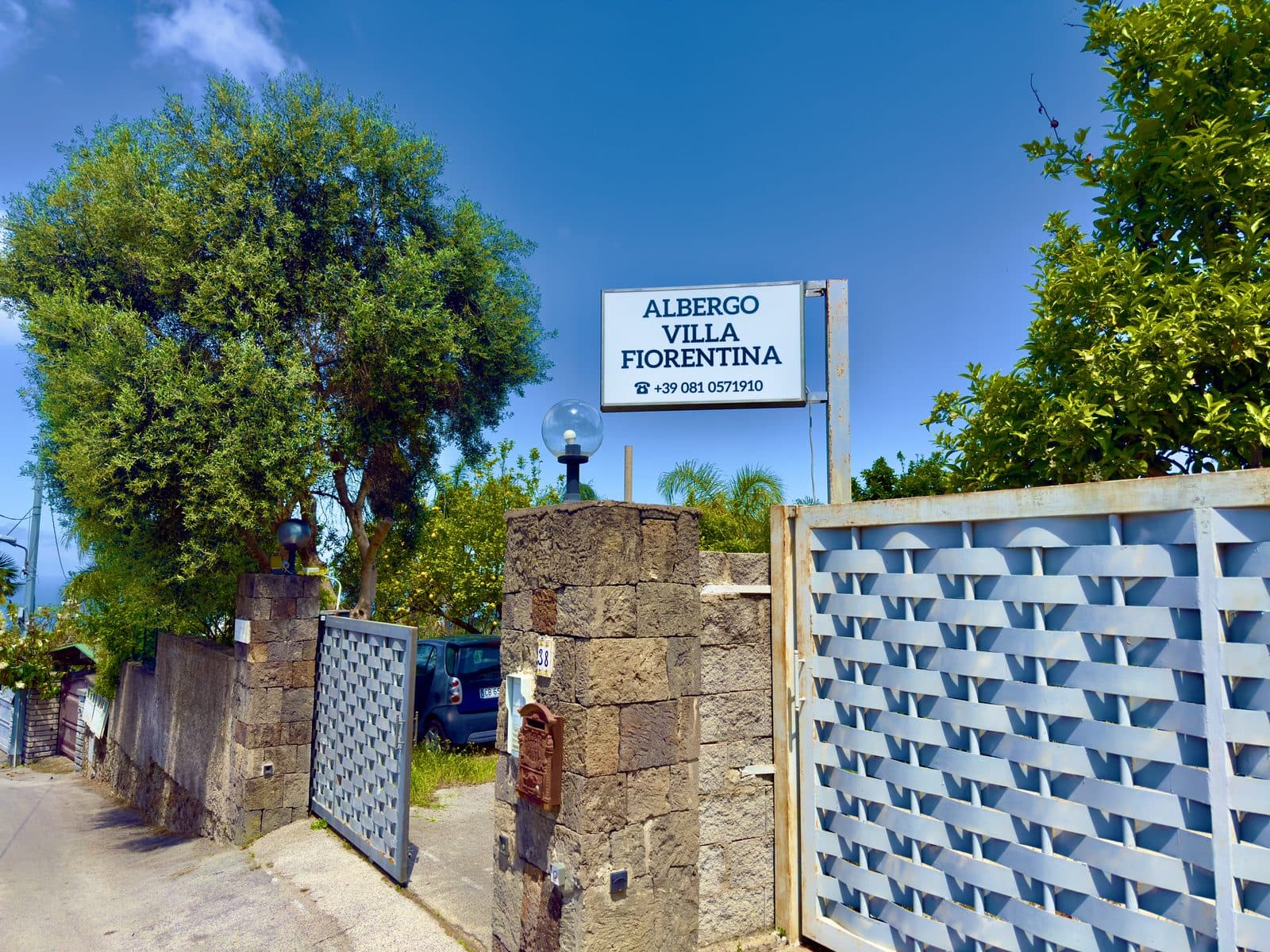 Insegna Albergo Villa Fiorentina